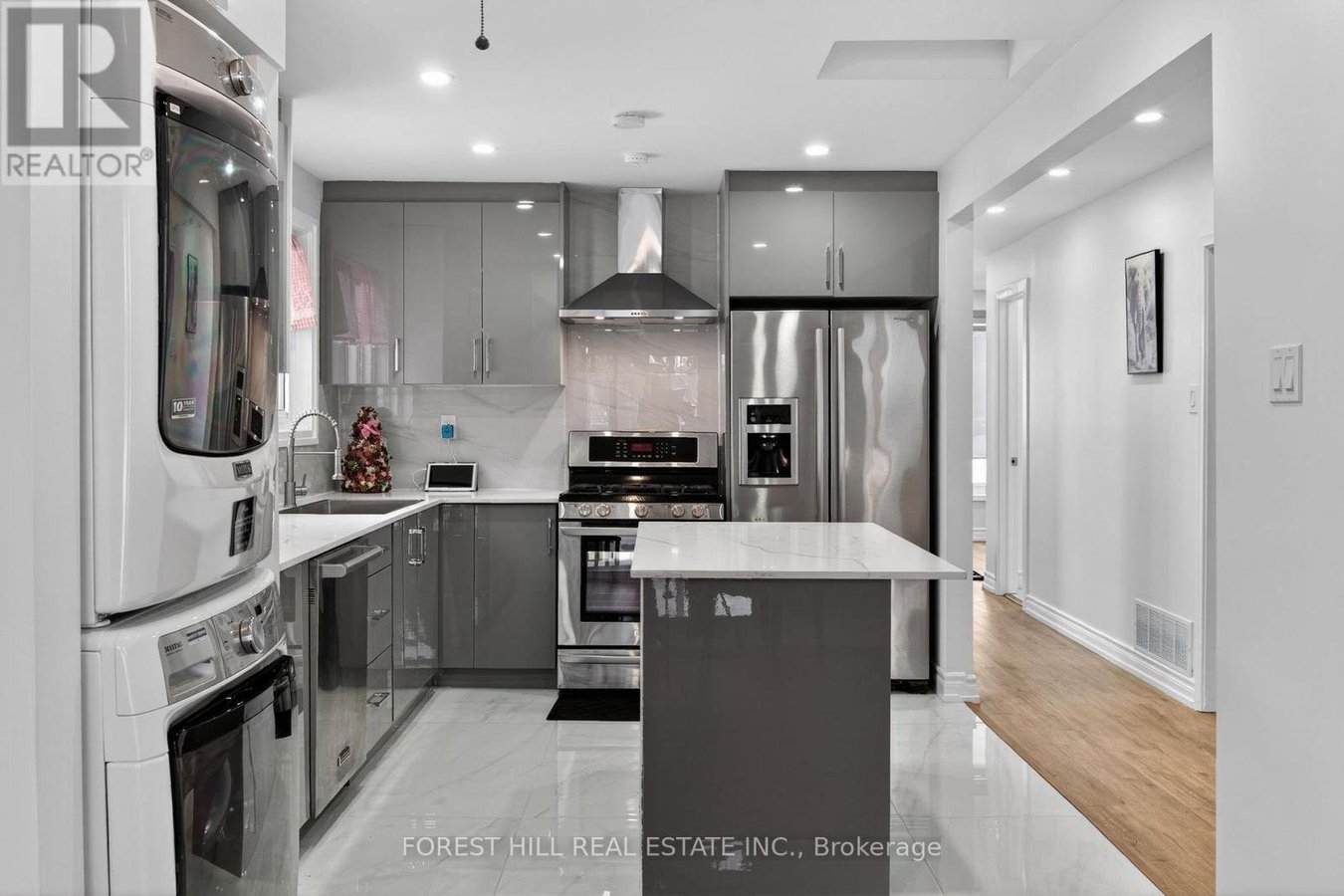 81 TAYSHAM CRESCENT - Photo 11