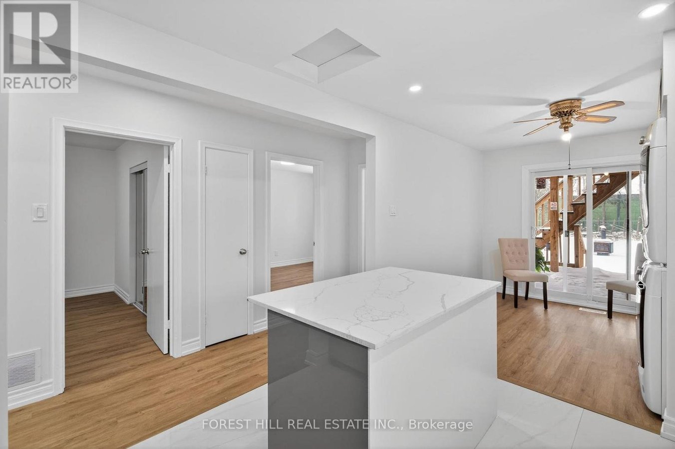 81 TAYSHAM CRESCENT - Photo 12