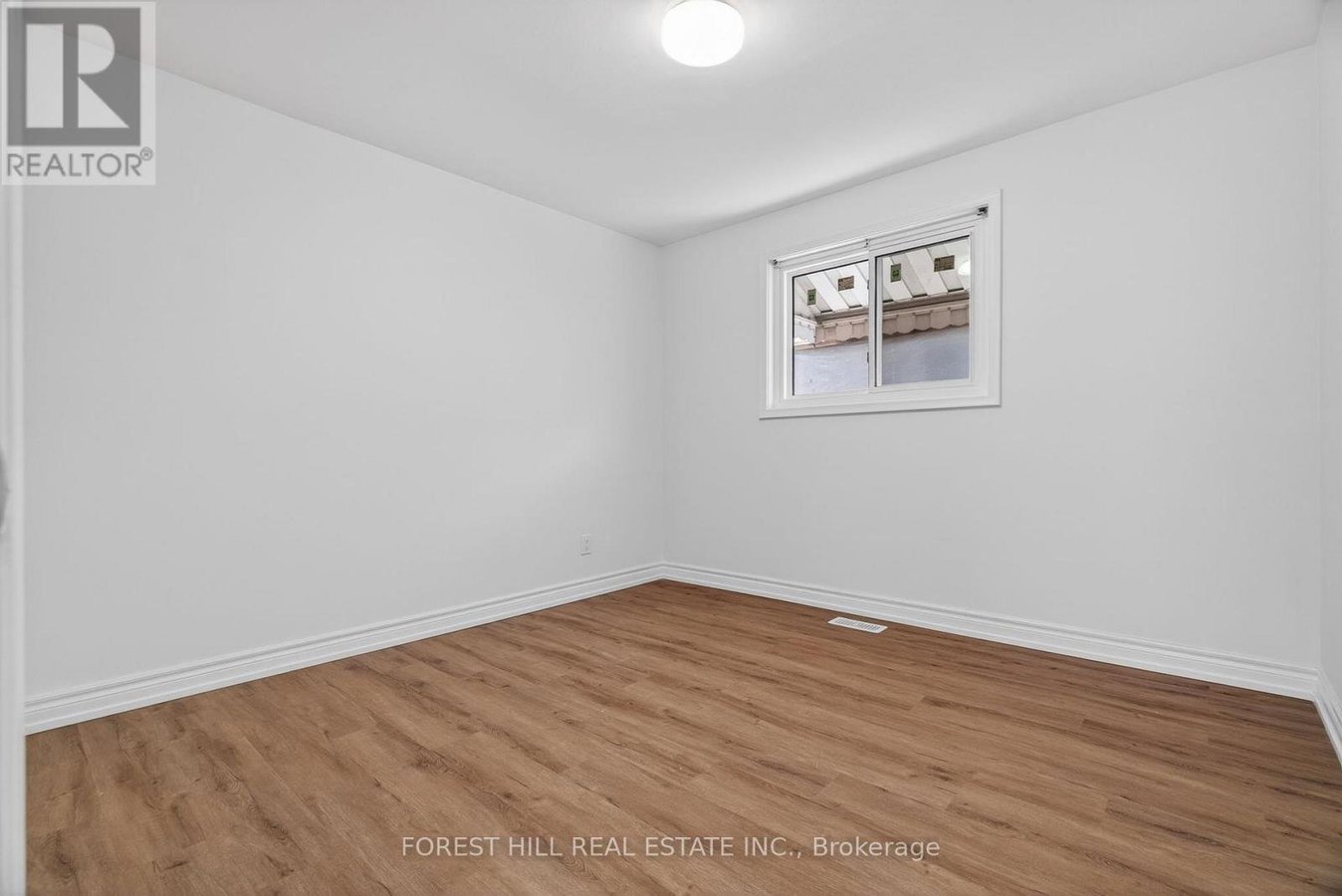 81 TAYSHAM CRESCENT - Photo 19
