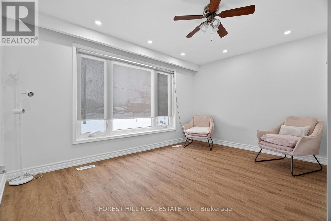 81 TAYSHAM CRESCENT - Photo 27