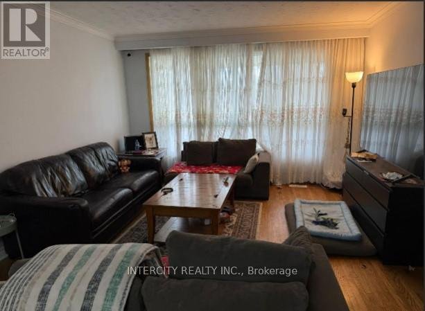 167 SILVERSTONE DRIVE - Photo 7