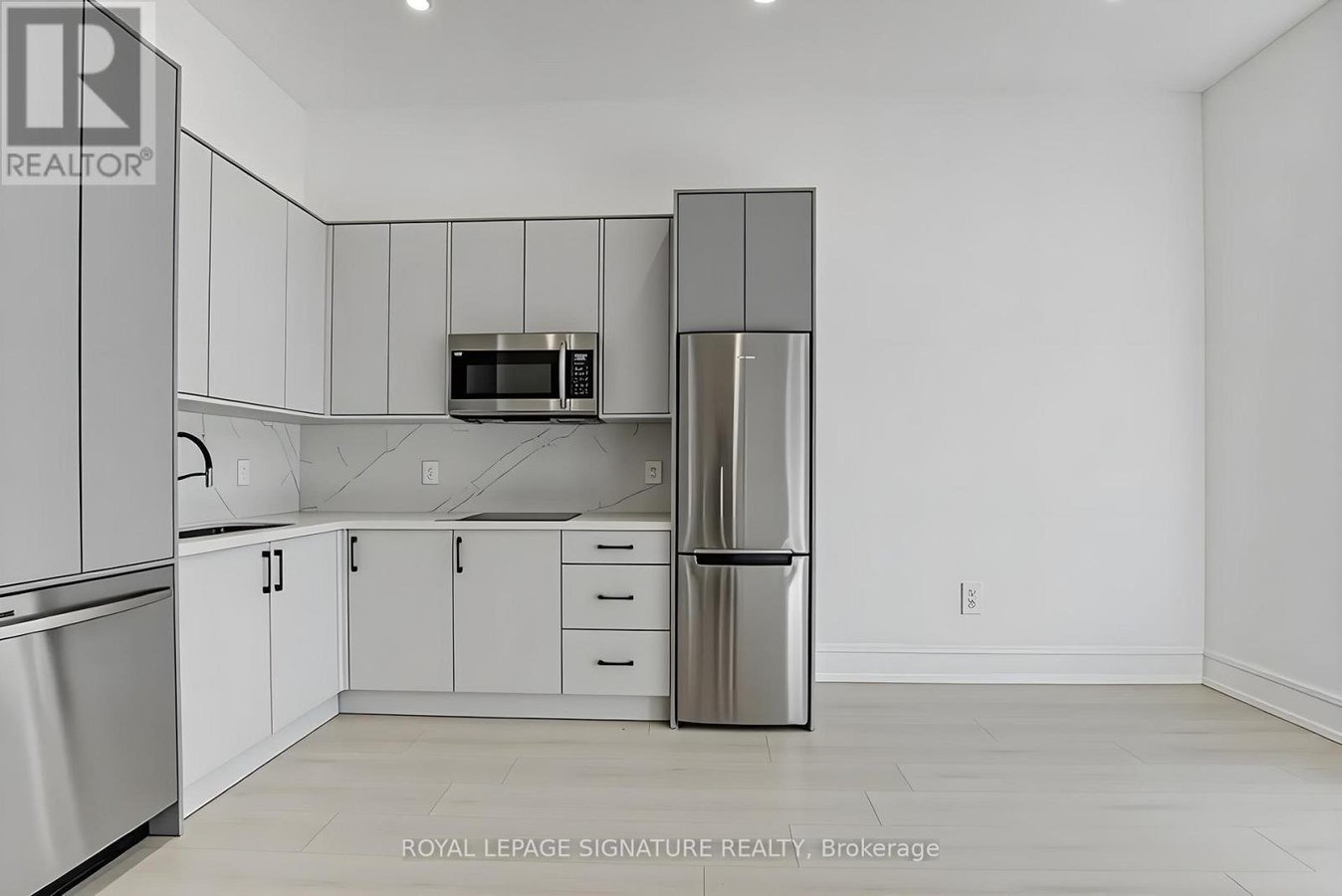 LOWER - 5 HOLBORNE AVENUE - Photo 2