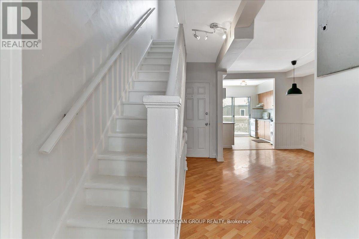 UPPER FL - 138 BOOTH AVENUE - Photo 3