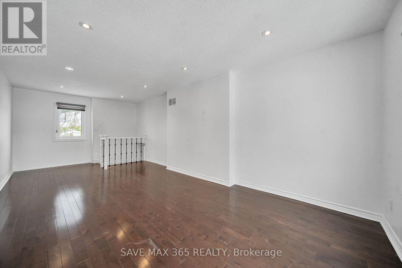MAIN - 202 RENFORTH DRIVE - Photo 18
