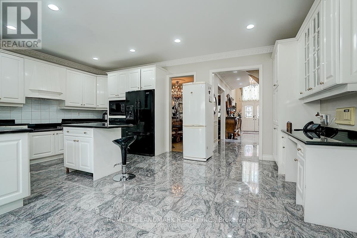 286 HILLCREST AVENUE - Photo 17