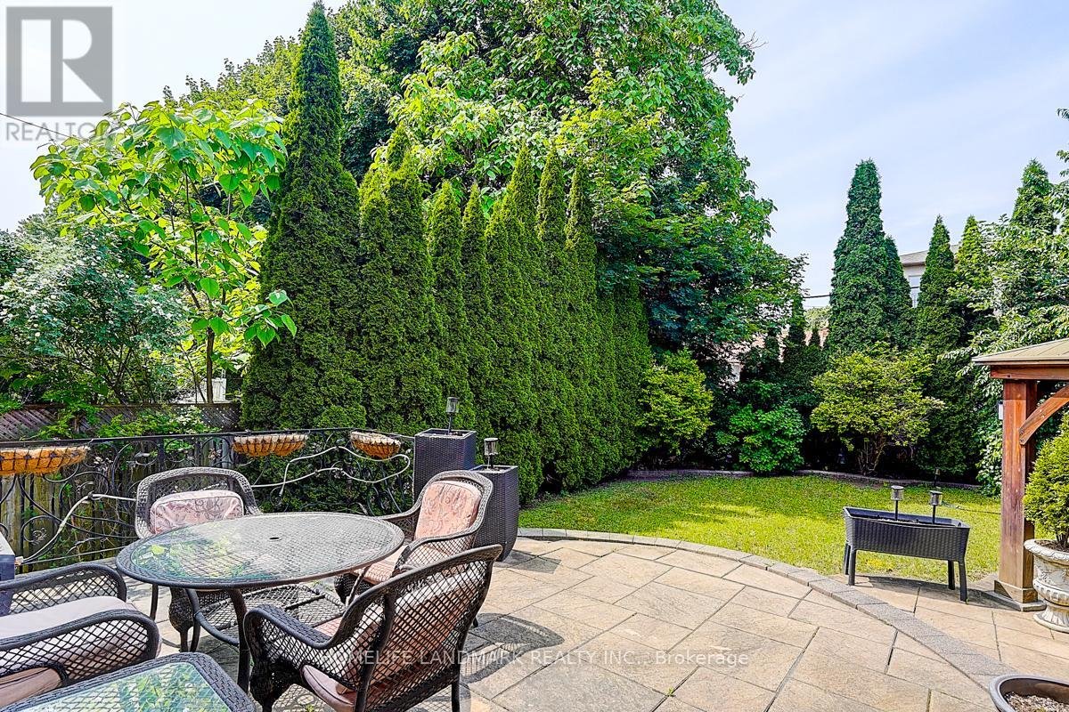 286 HILLCREST AVENUE - Photo 41