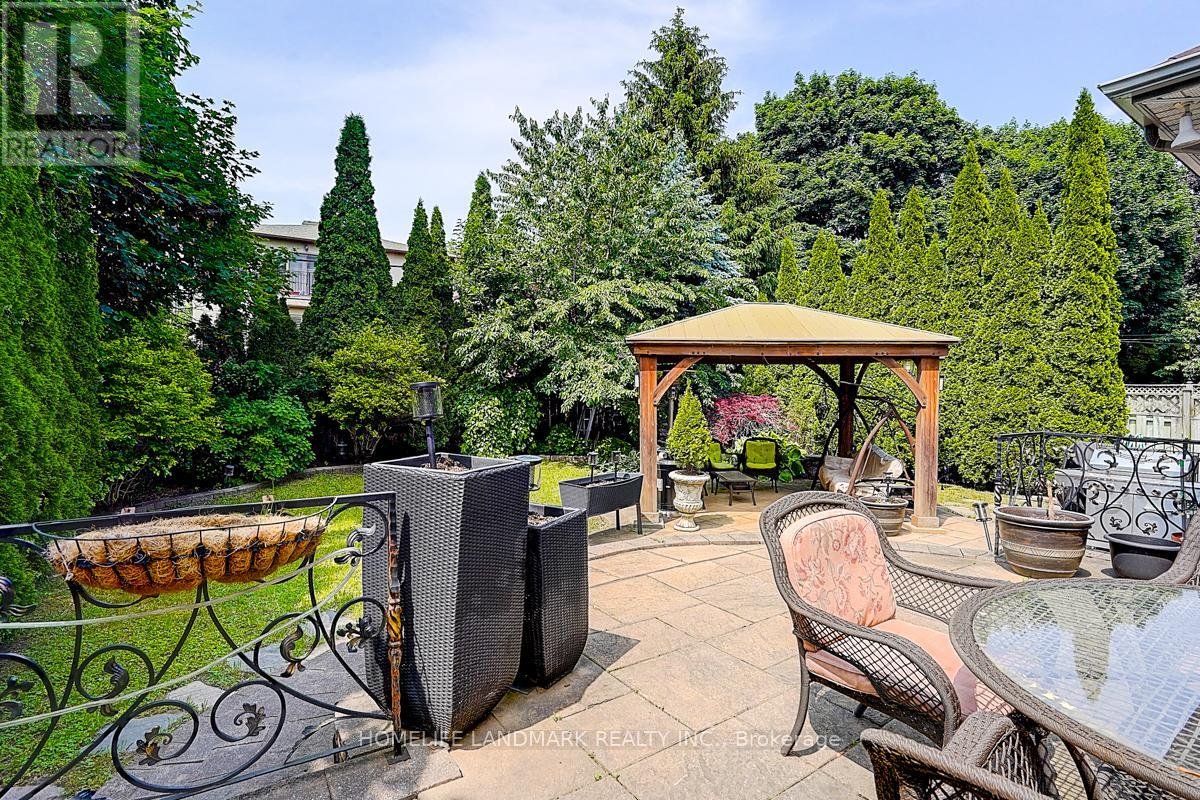286 HILLCREST AVENUE - Photo 42