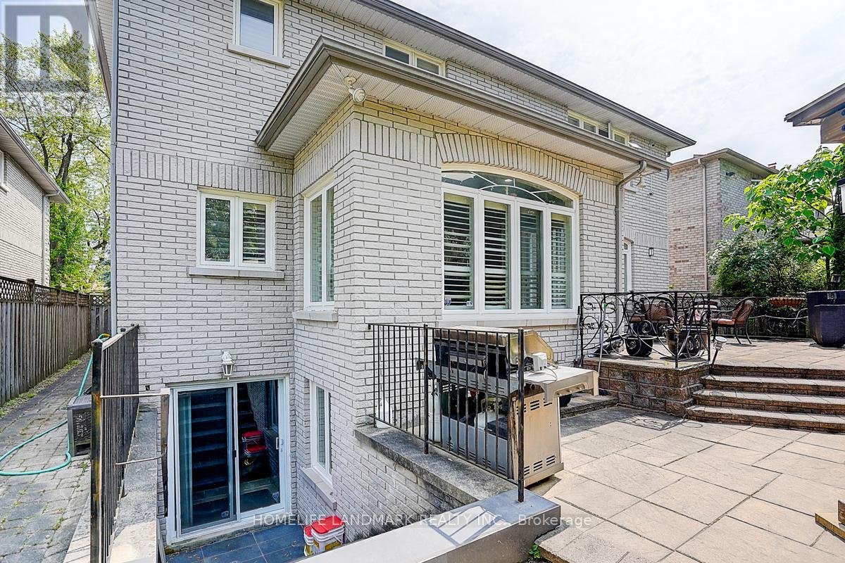 286 HILLCREST AVENUE - Photo 45