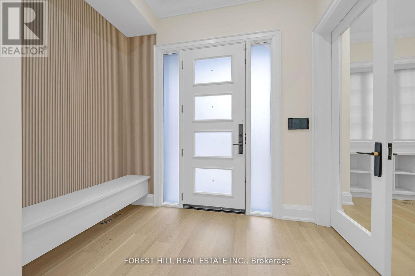 132 LOTHIAN AVENUE - Photo 3