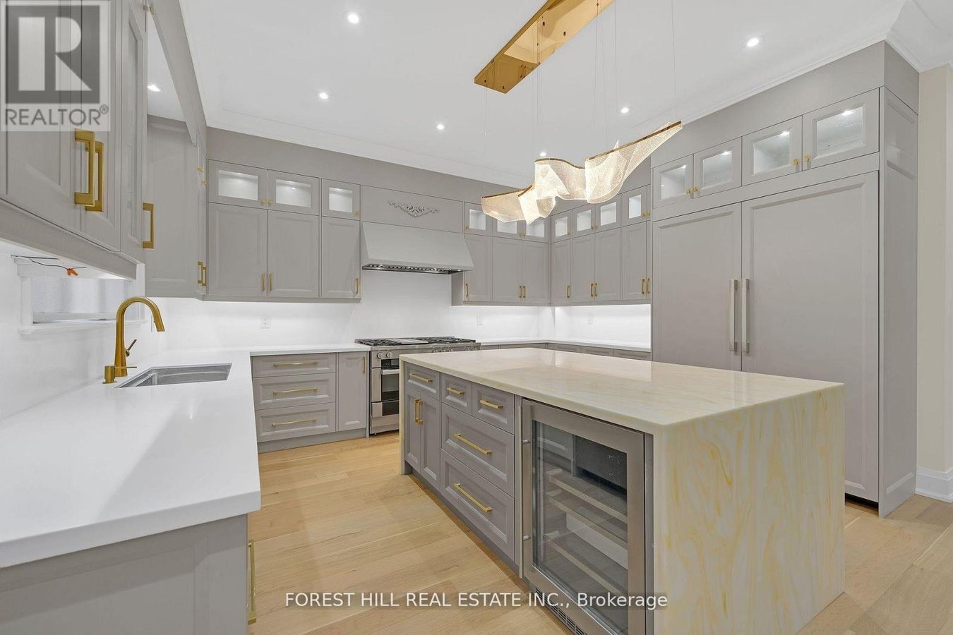 132 LOTHIAN AVENUE - Photo 13