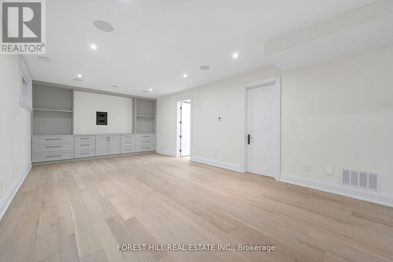 132 LOTHIAN AVENUE - Photo 34