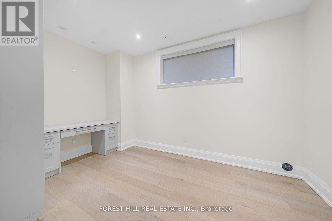 132 LOTHIAN AVENUE - Photo 37