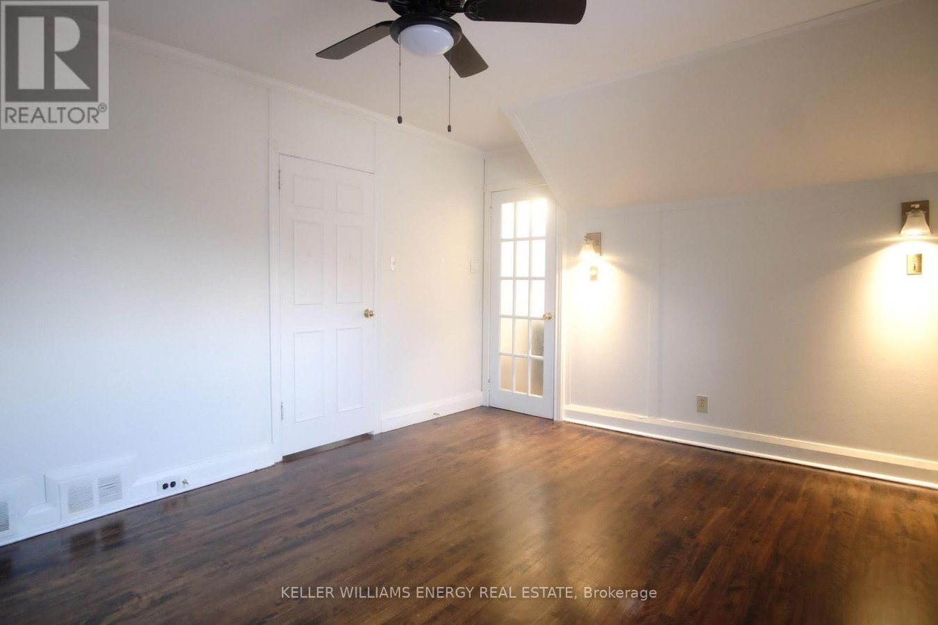 8 LYNNDALE ROAD - Photo 17