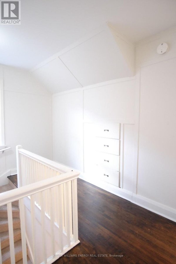 8 LYNNDALE ROAD - Photo 21