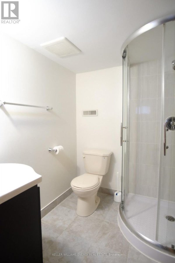 8 LYNNDALE ROAD - Photo 27