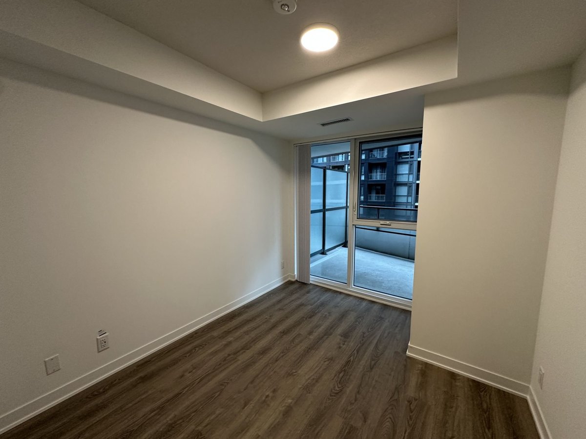 180 Front Street East - Photo 8