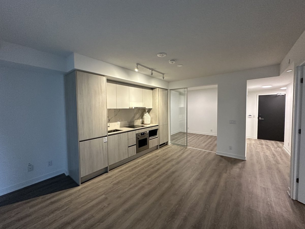 180 Front Street East - Photo 6