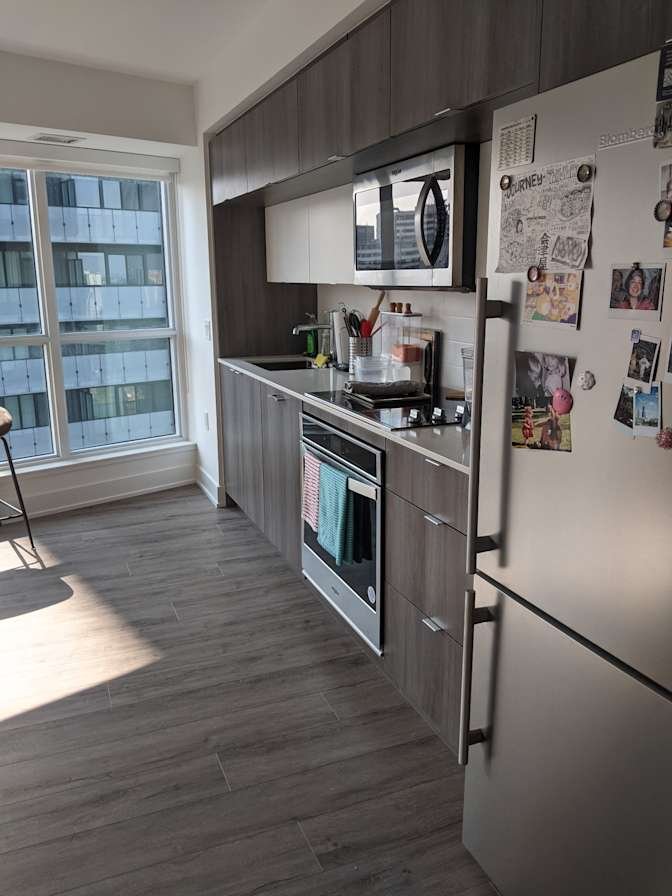 Bloor Street East - Photo 3