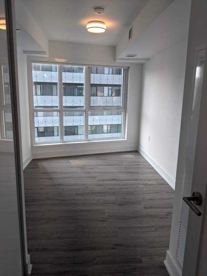 Bloor Street East - Photo 7