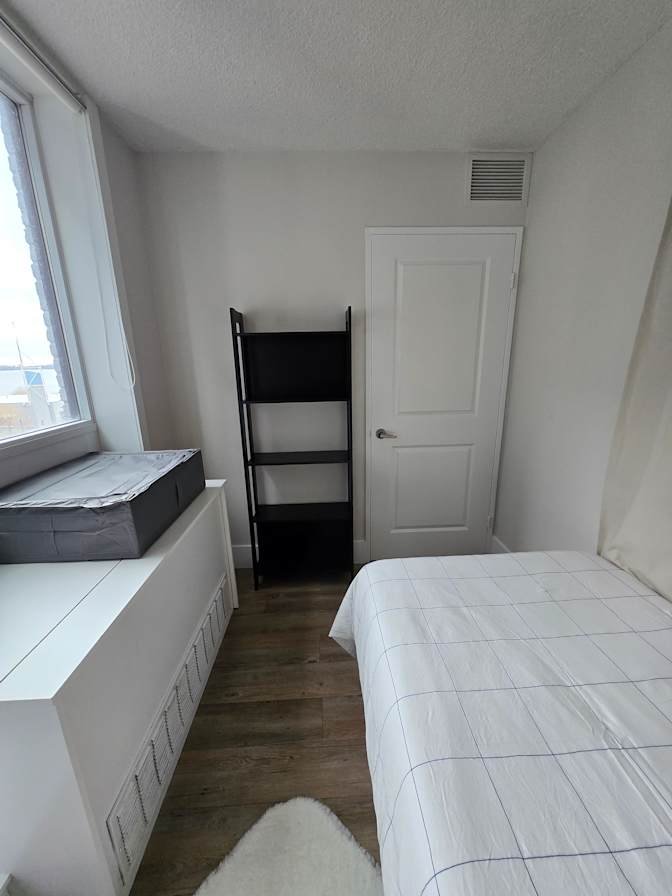 Queens Quay West - Photo 3