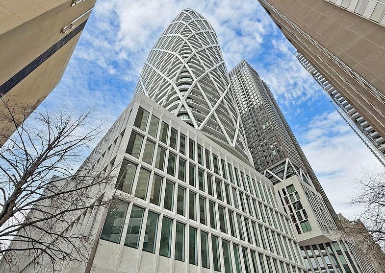 230 Simcoe Street - Photo 1
