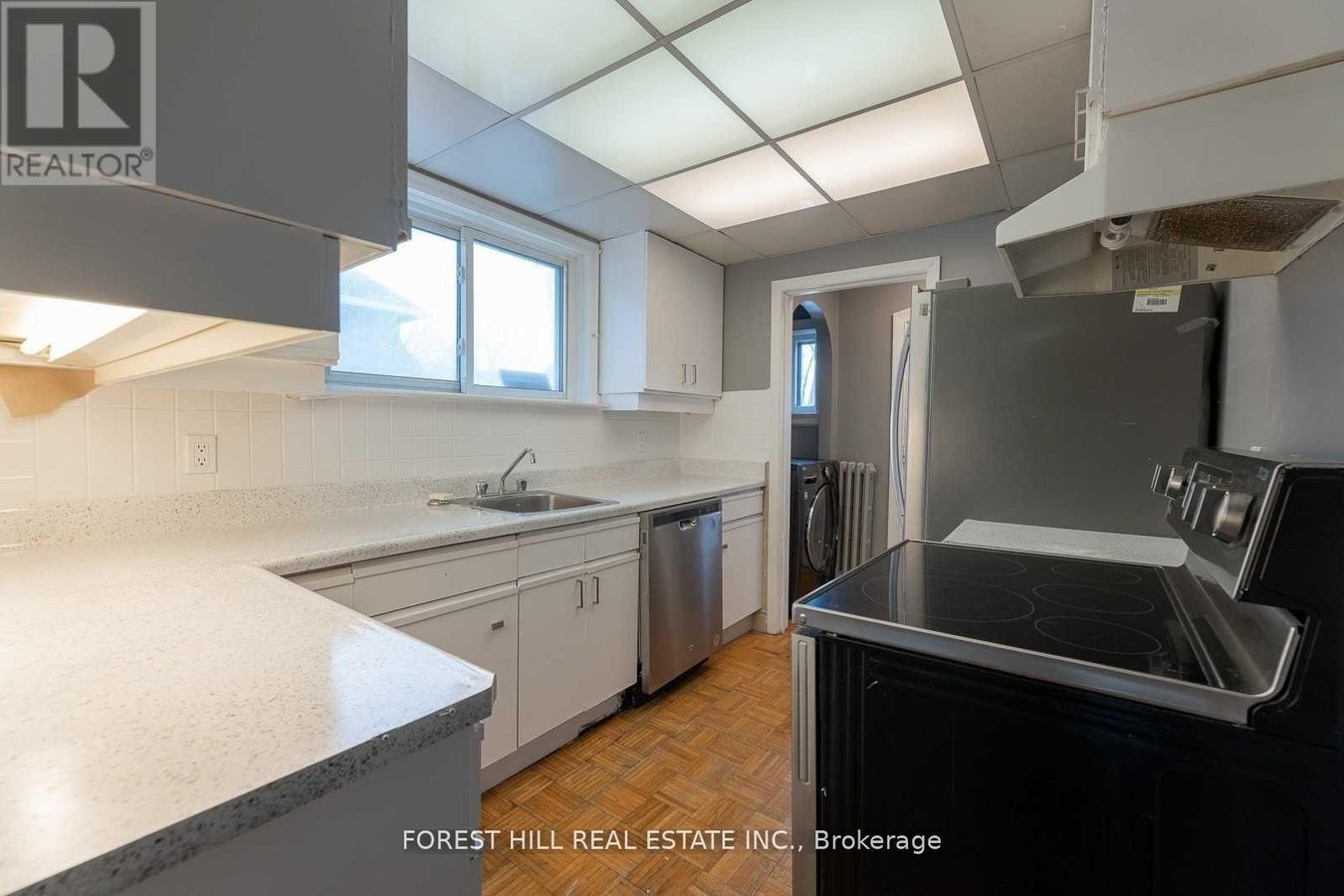 6 PARK HILL ROAD - Photo 4