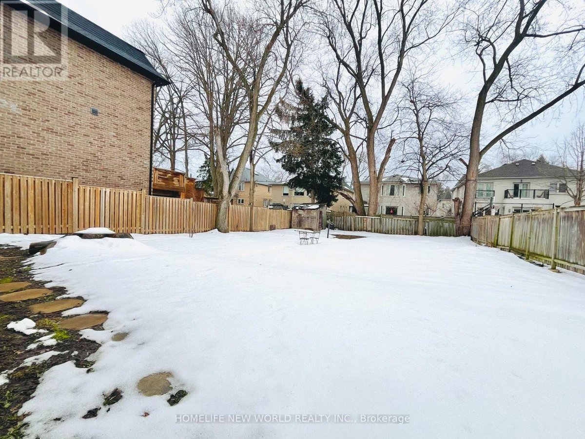 GROUND - 229 EMPRESS AVENUE - Photo 21