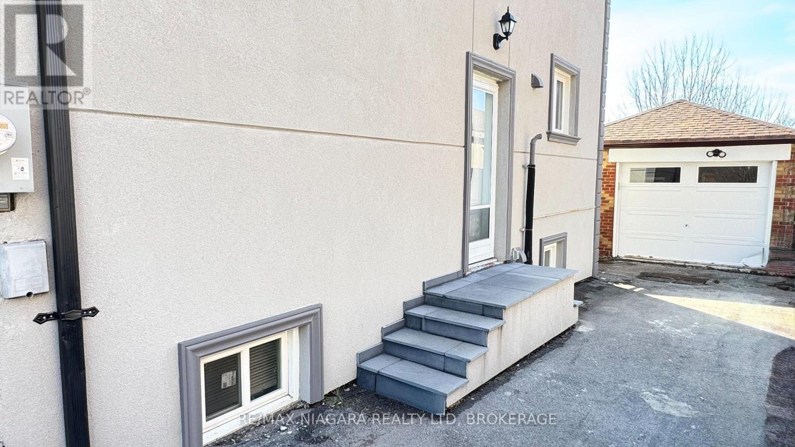 LOWER - 844A DANFORTH ROAD - Photo 2