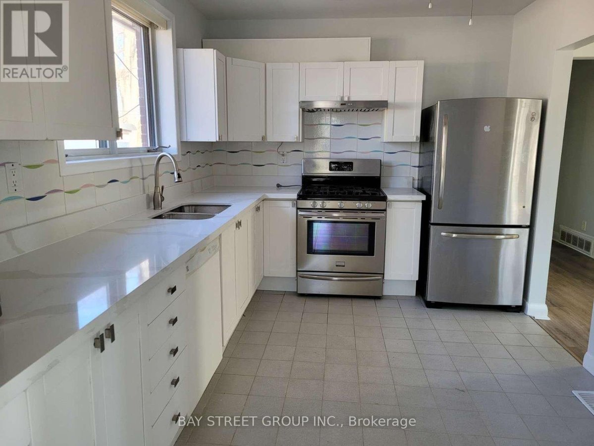 UPPER - 110 ACTON AVENUE - Photo 6