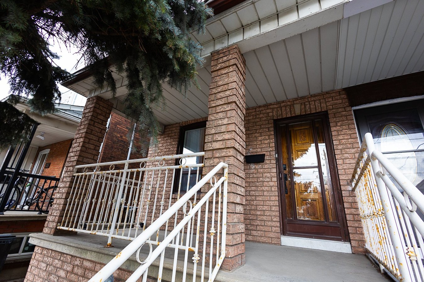 1149 Dufferin Street - Photo 1