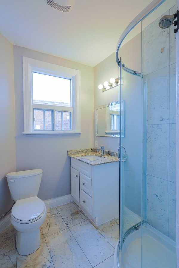 1149 Dufferin Street - Photo 9