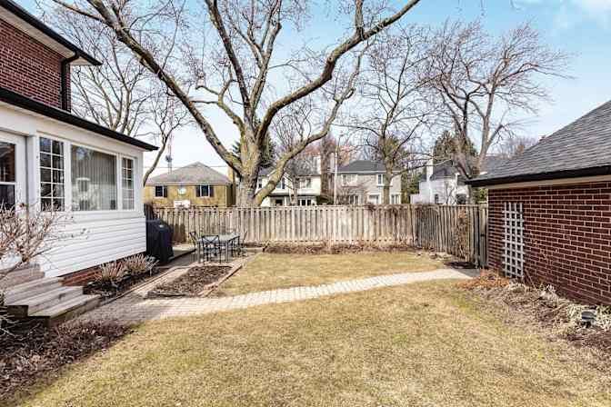 Dewbourne Avenue - Photo 2