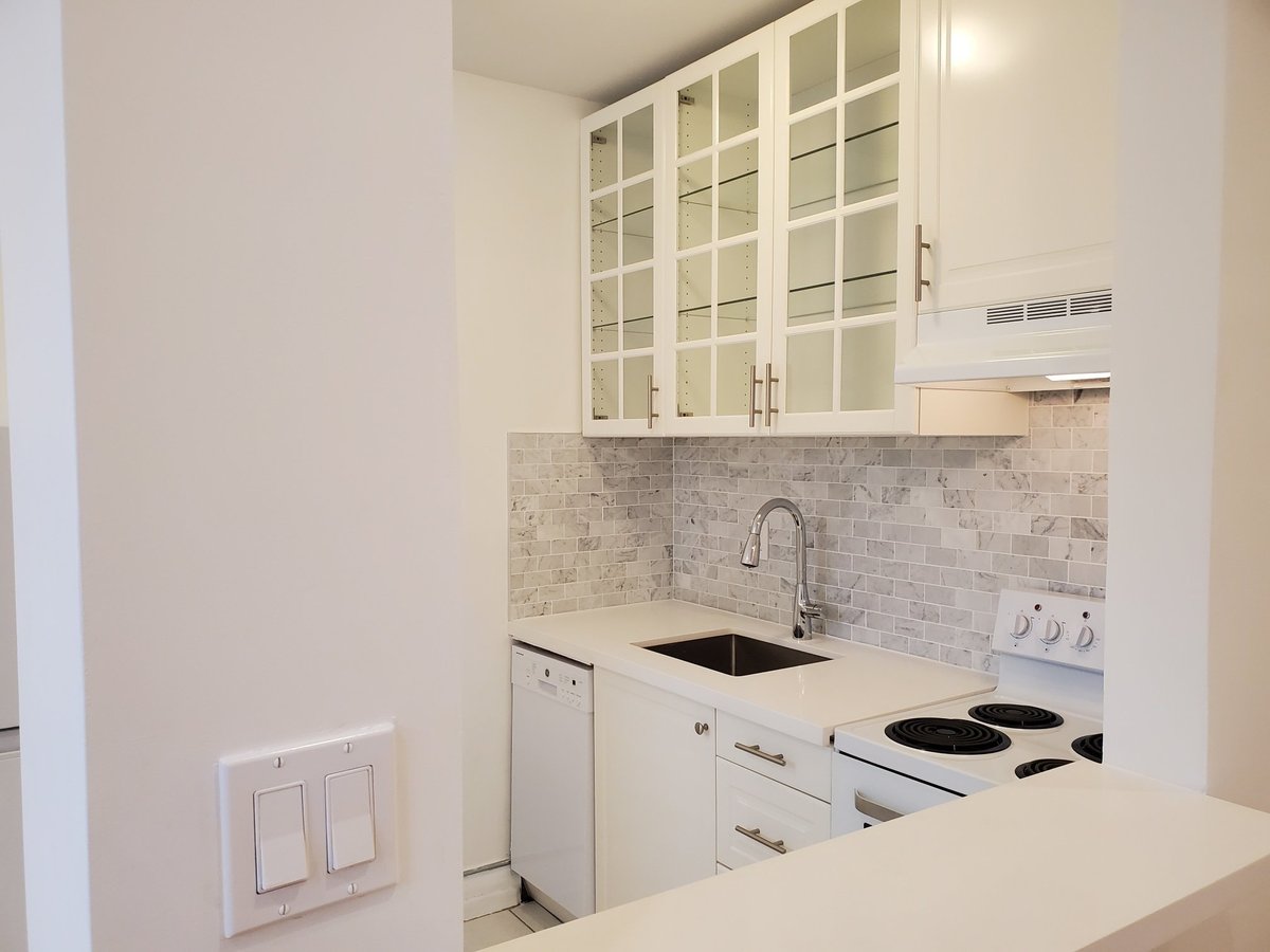 404 Spadina Road - Photo 14