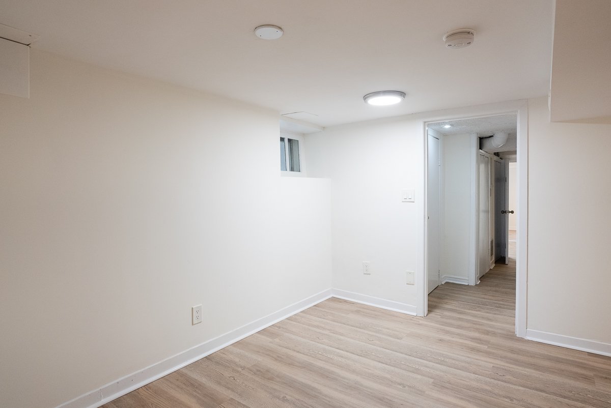 821 Gladstone Avenue - Photo 5