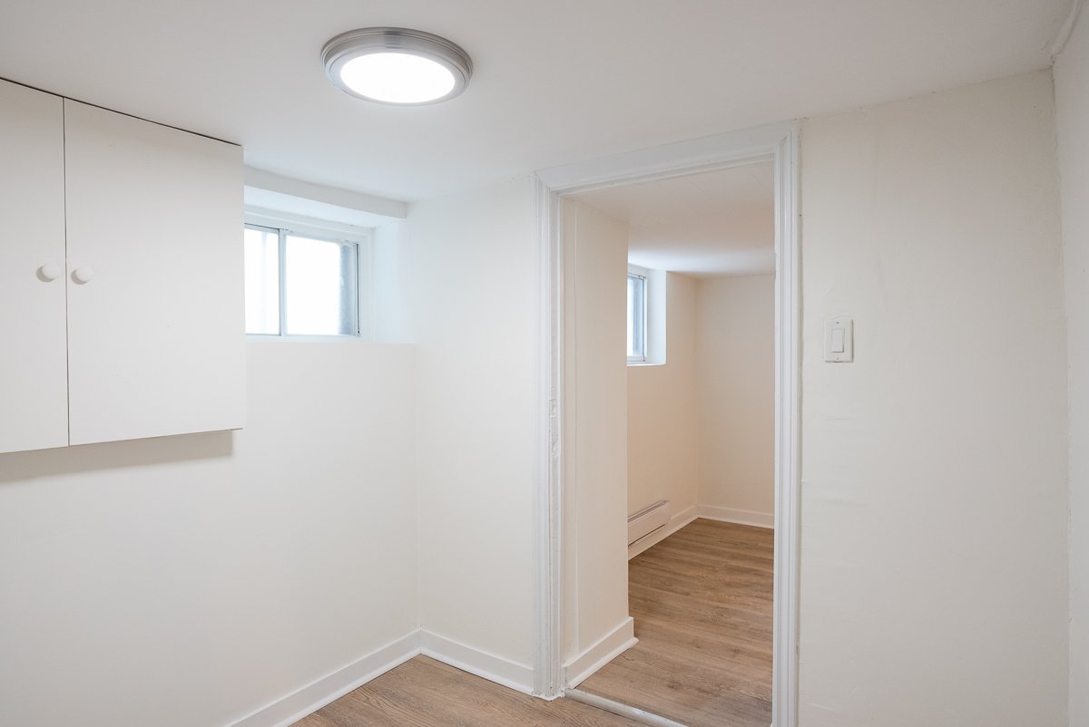 821 Gladstone Avenue - Photo 8