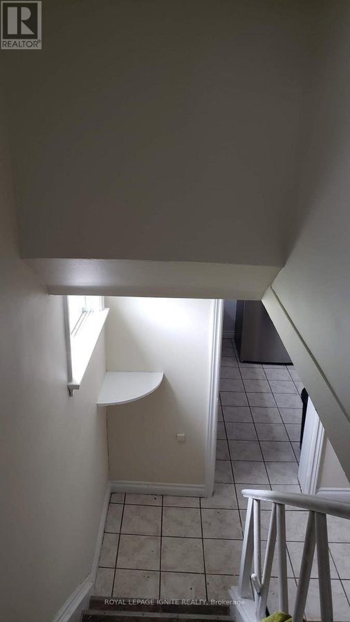 LOWER - 200 PHYLLIS AVENUE - Photo 11