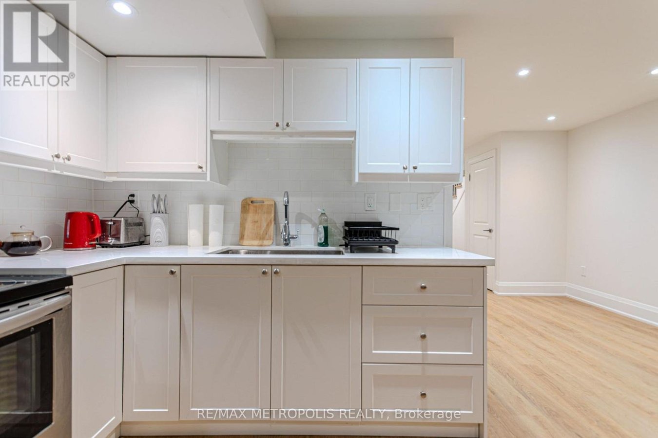 BASEMENT - 79A LABURNHAM AVENUE - Photo 9