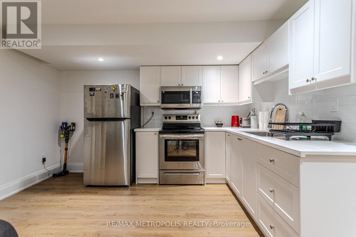 BASEMENT - 79A LABURNHAM AVENUE - Photo 13