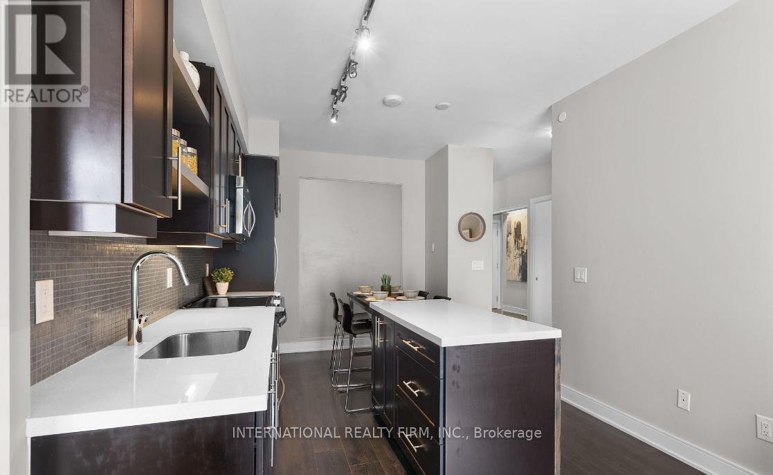 LPH35 - 525 ADELAIDE STREET W - Photo 7
