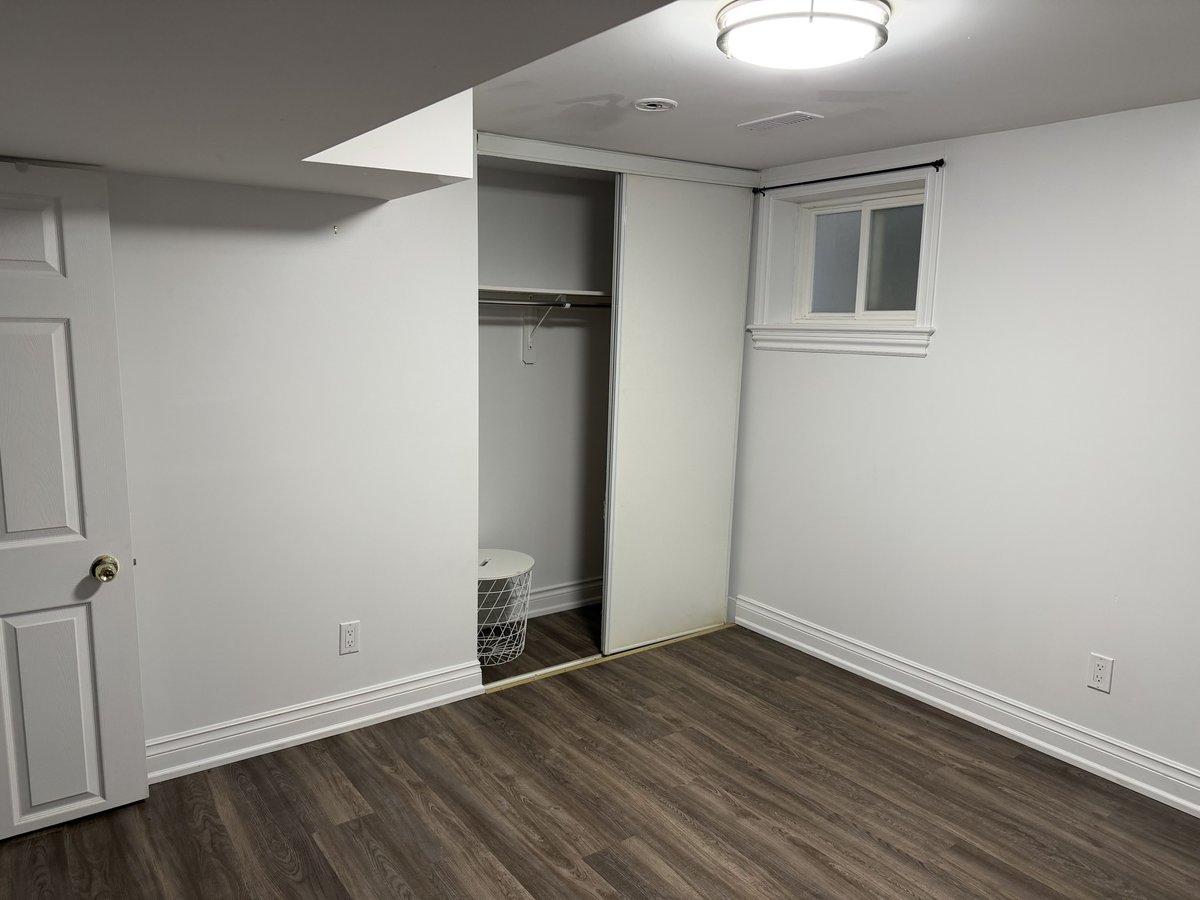 90 Jones Avenue - Photo 2