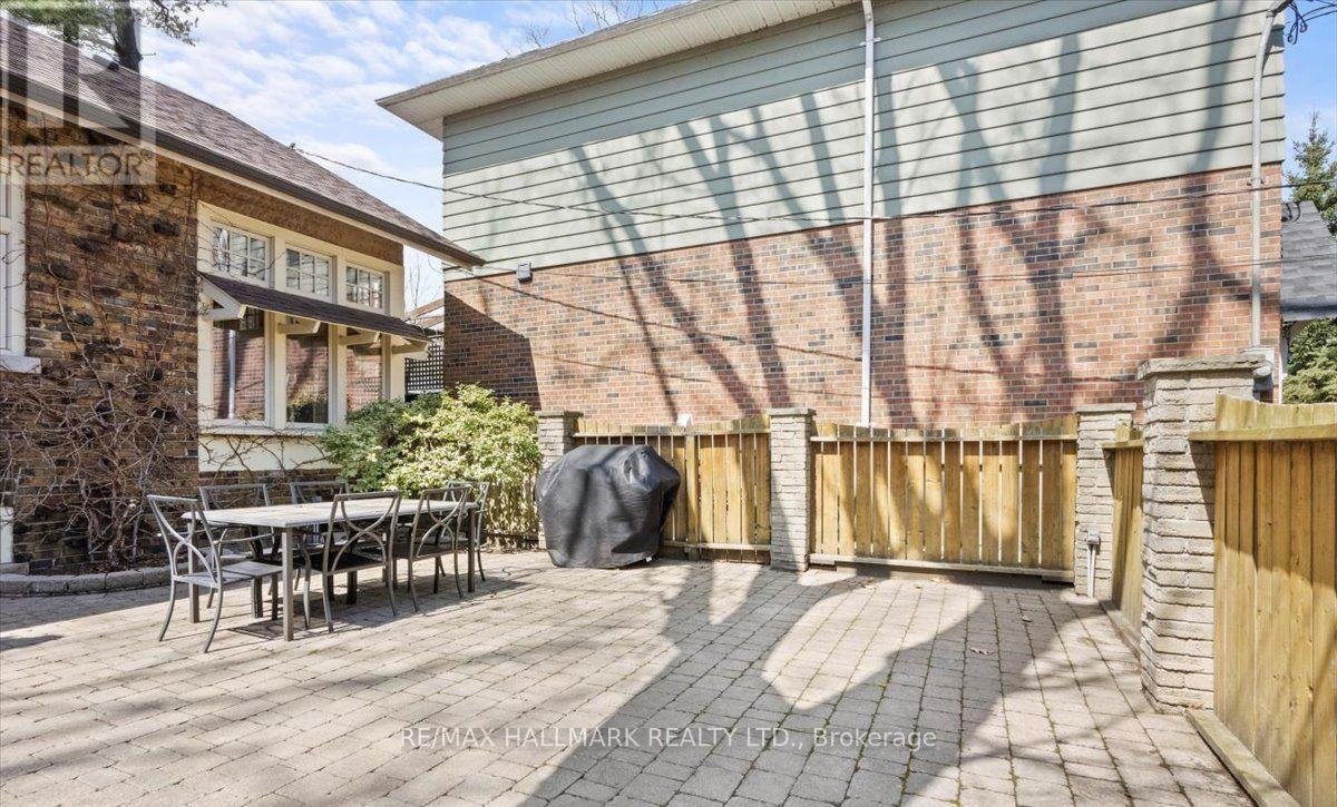 100 WARDEN AVENUE - Photo 3