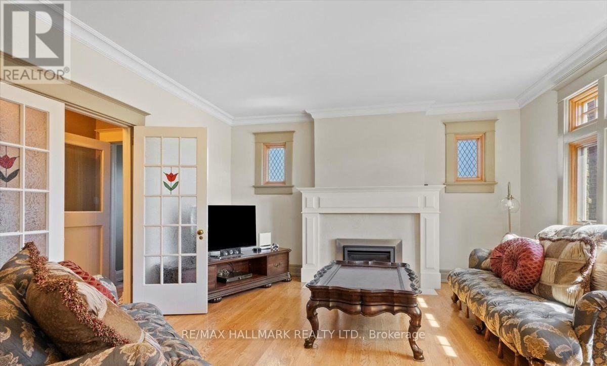 100 WARDEN AVENUE - Photo 6