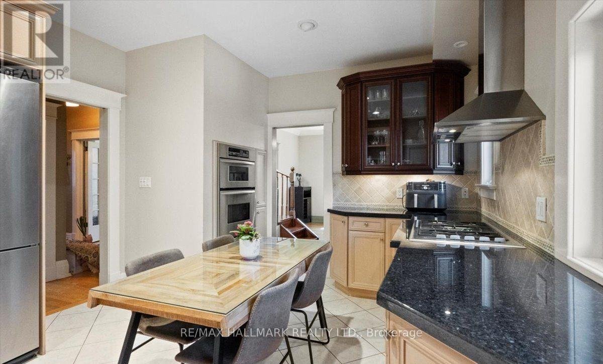 100 WARDEN AVENUE - Photo 12