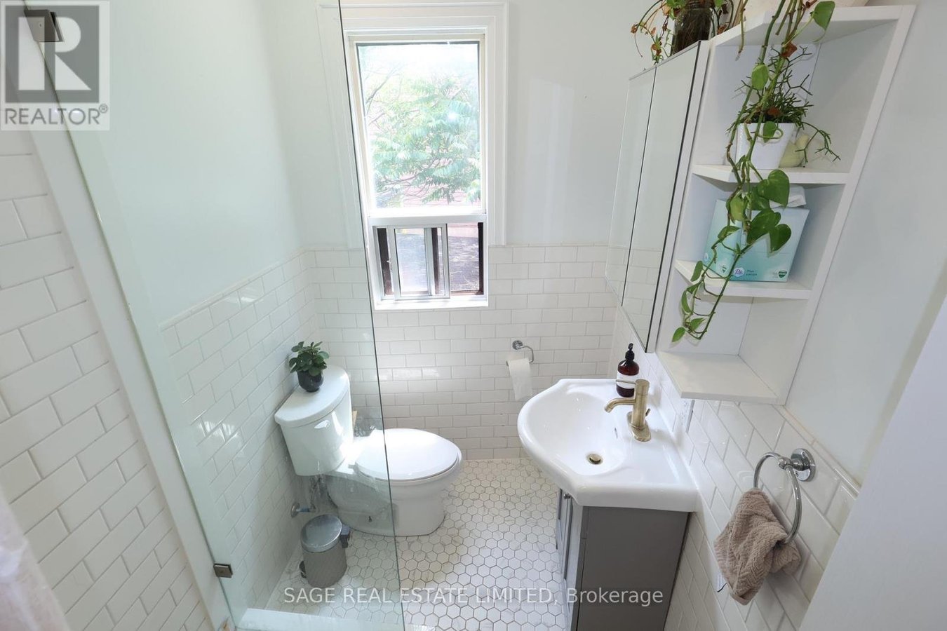 1639 DUPONT STREET - Photo 15