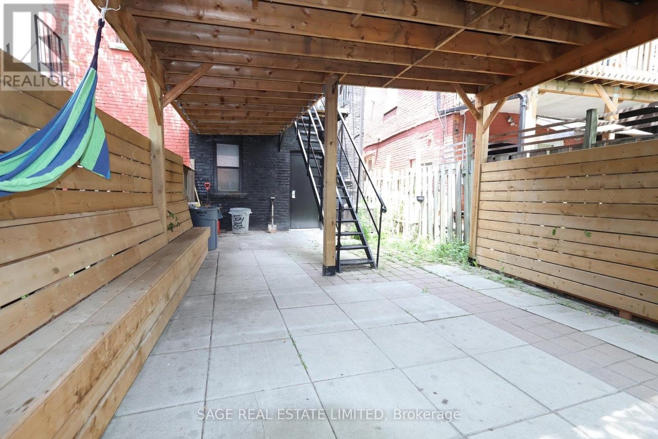 1639 DUPONT STREET - Photo 18