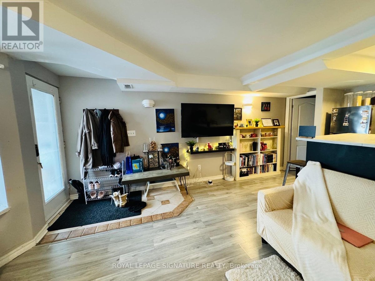 LOWER - 87 LEROY AVENUE - Photo 1