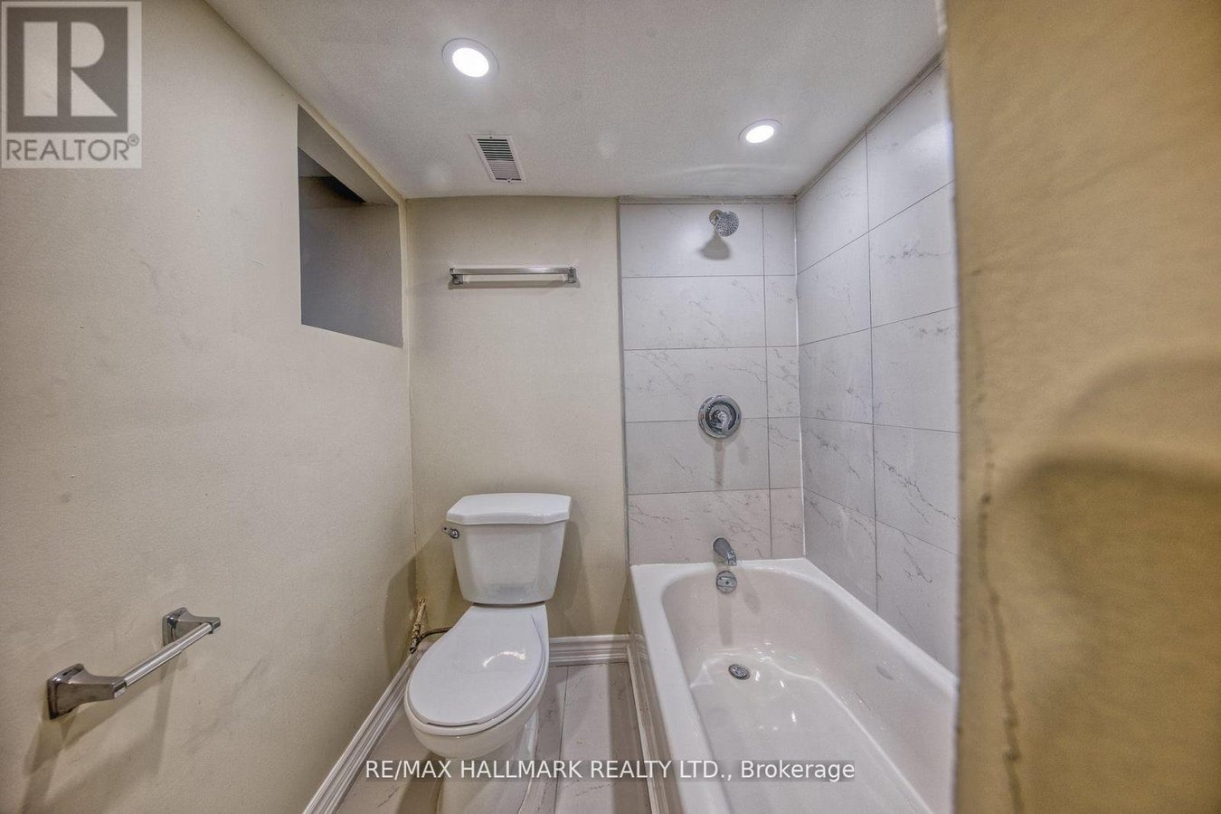 BSMT - 46 SPRINGHURST AVENUE - Photo 5