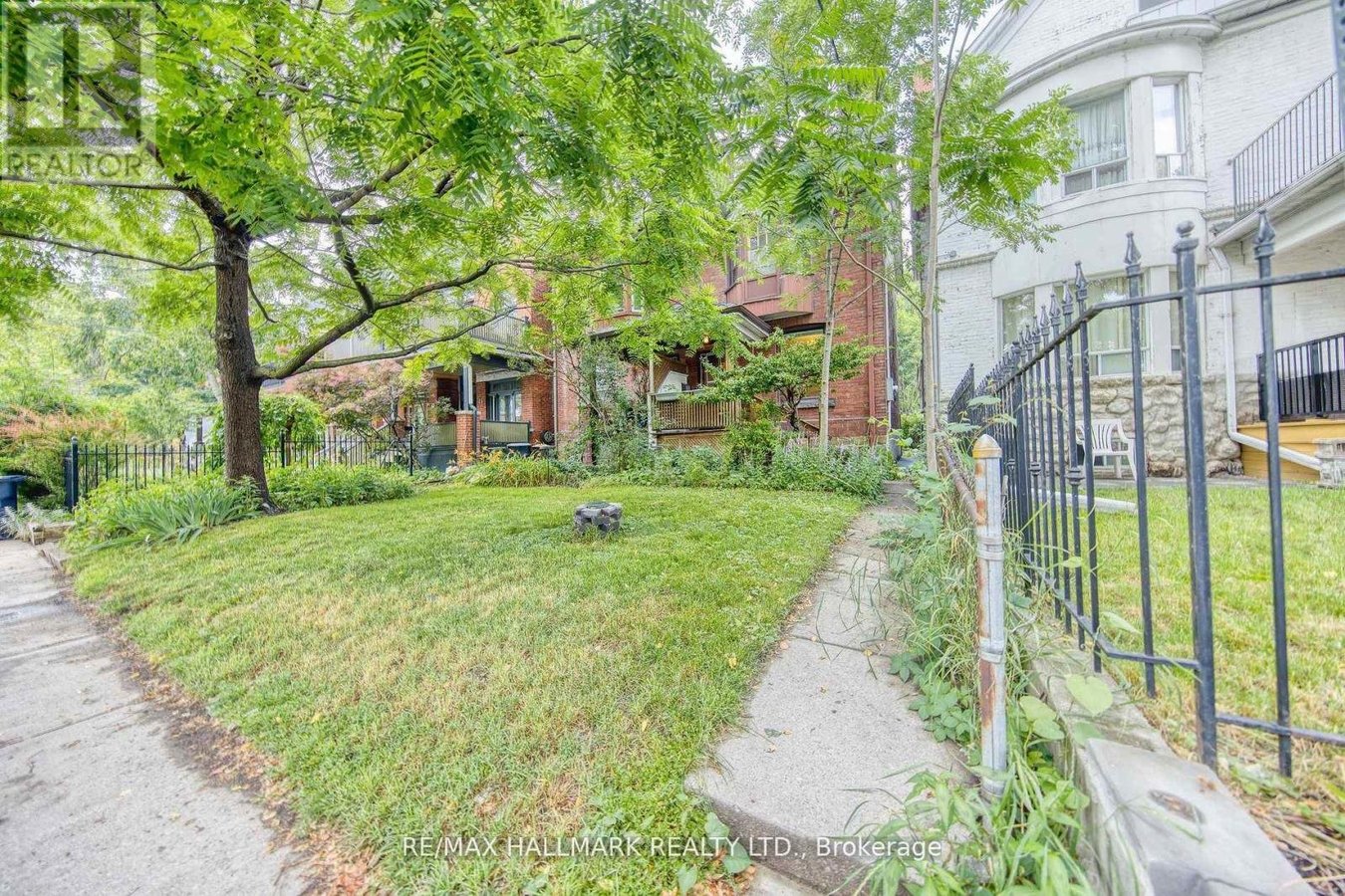 BSMT - 46 SPRINGHURST AVENUE - Photo 8