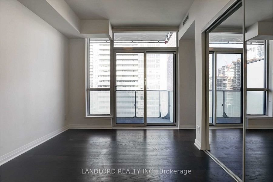 8 Mercer Street - Photo 5