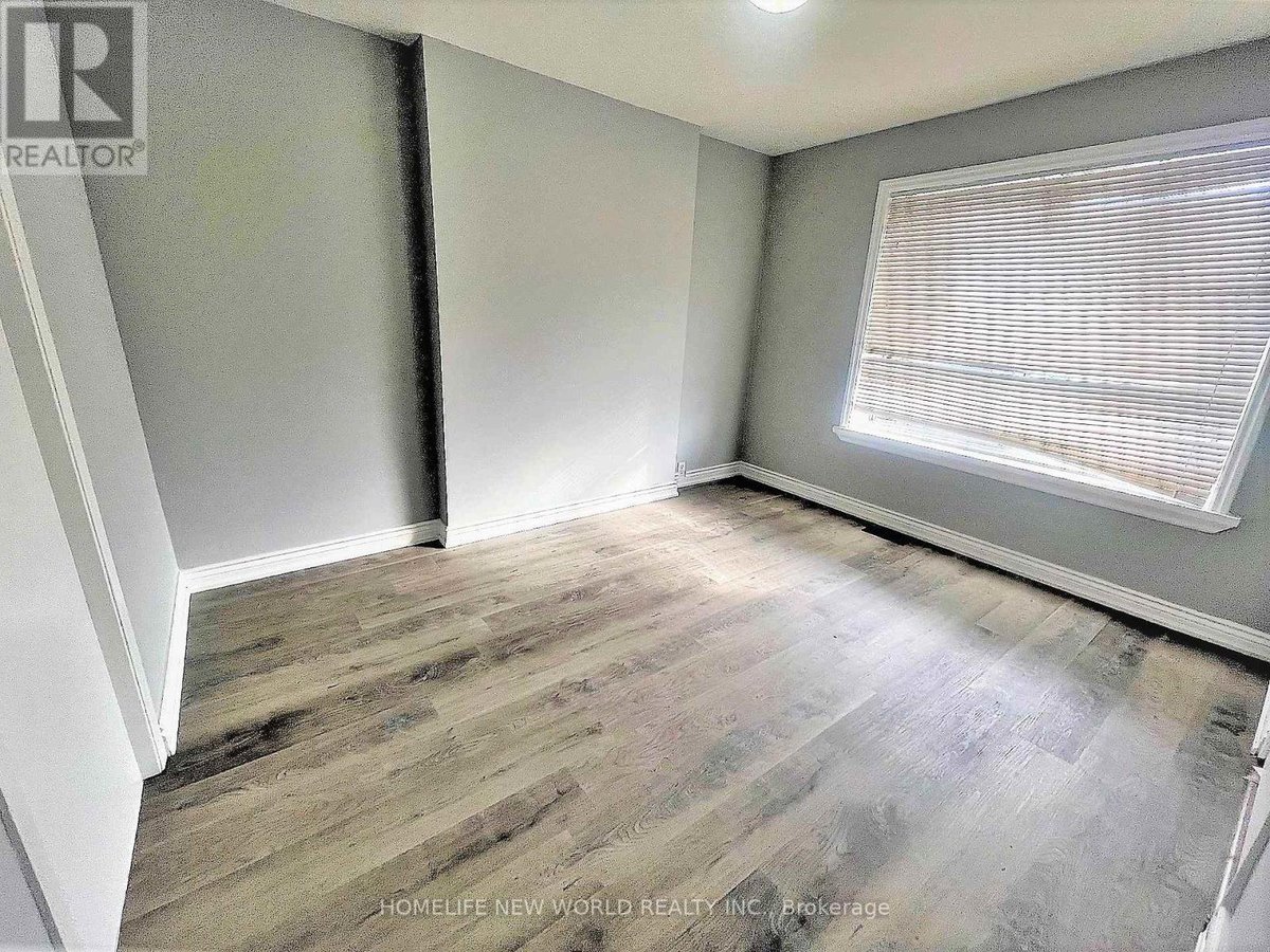 1 - 2 THORNTON AVENUE - Photo 8